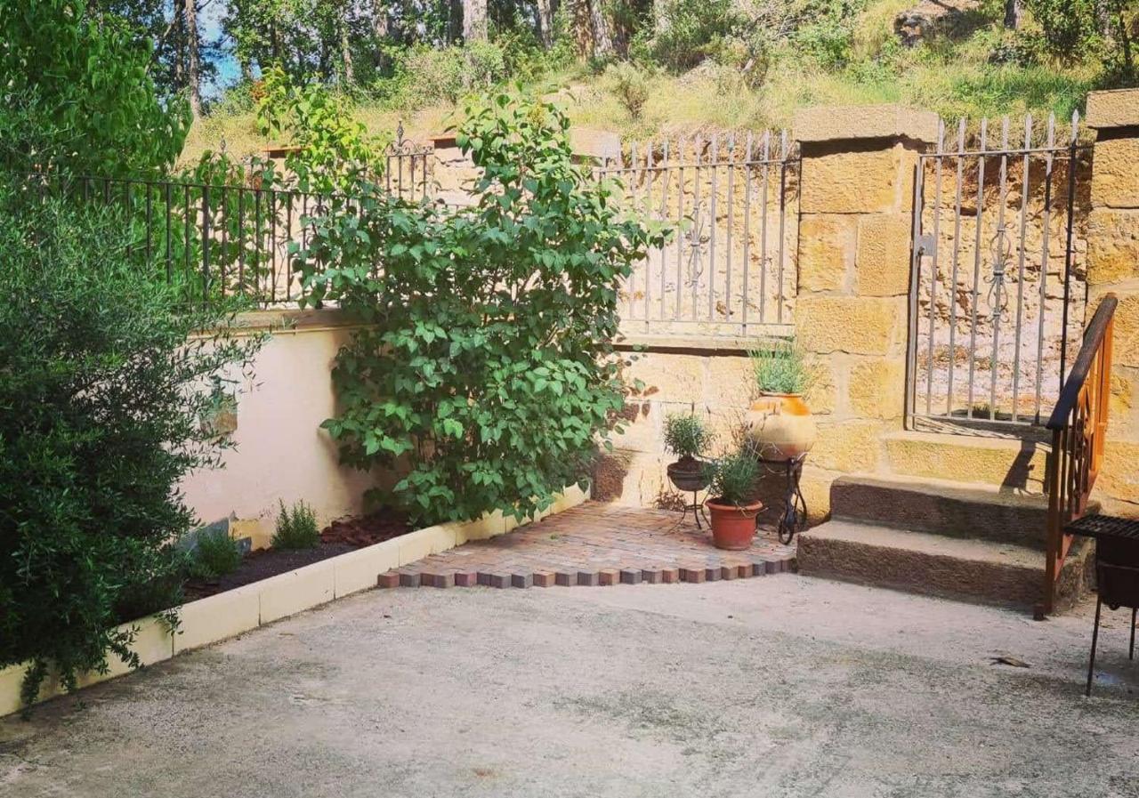 Вилла Casa Mon Tiurana Экстерьер фото